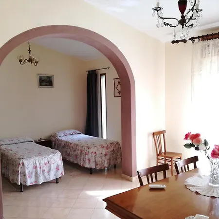 Hébergement de vacances Domu De Maria - Casa Centralissima *
